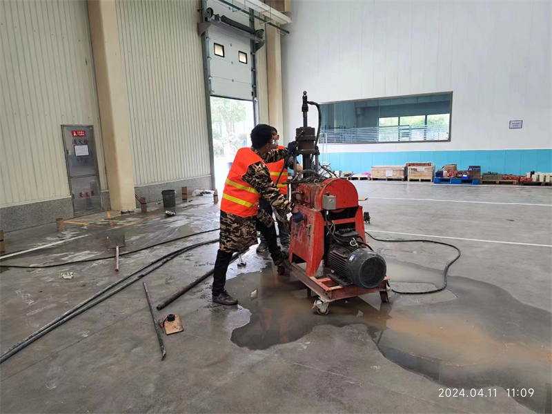 临沧厂房地面下沉塌陷注浆加固施工